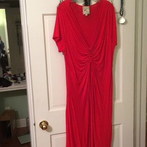 Short sleeve v neck dress